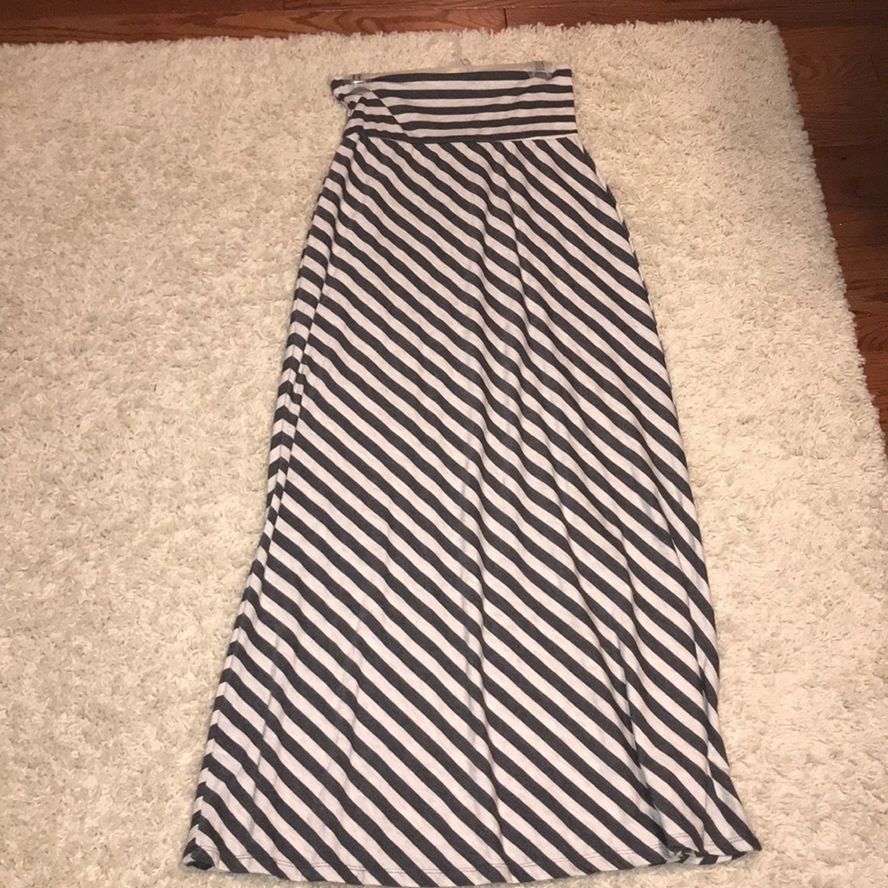 Gray and white striped maxi skirt